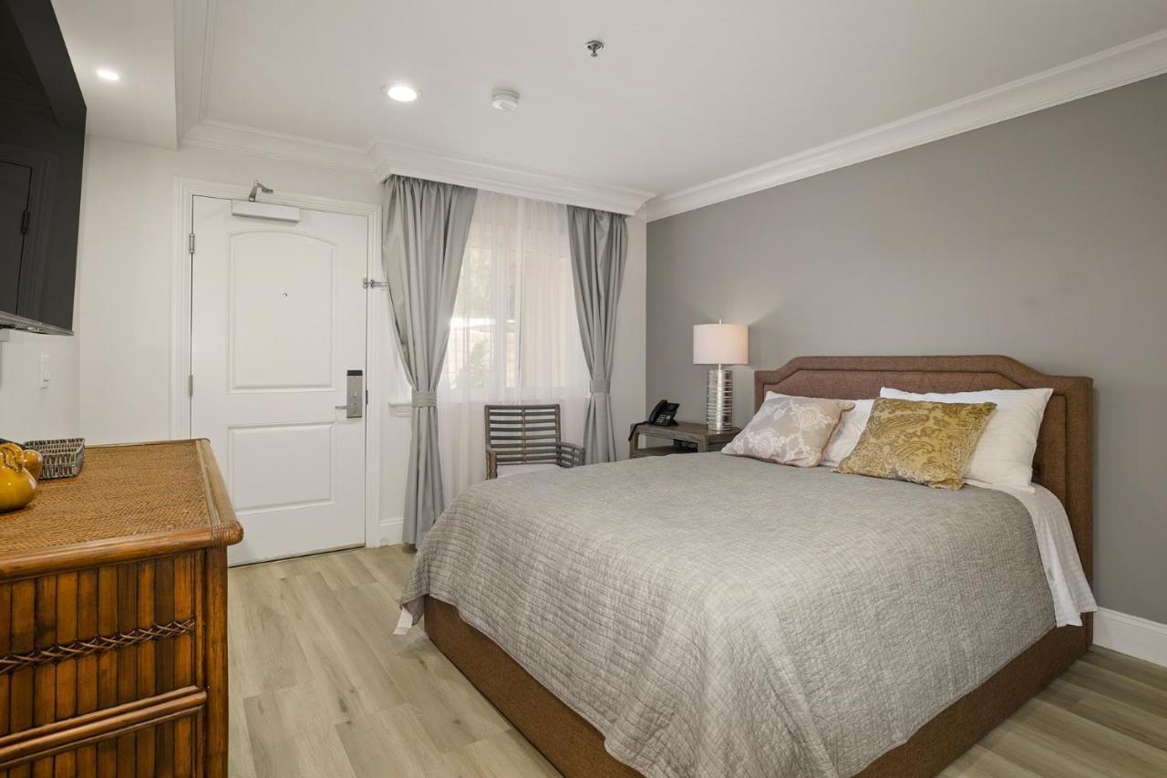 Hotel Huntington Duarte Buitenkant foto