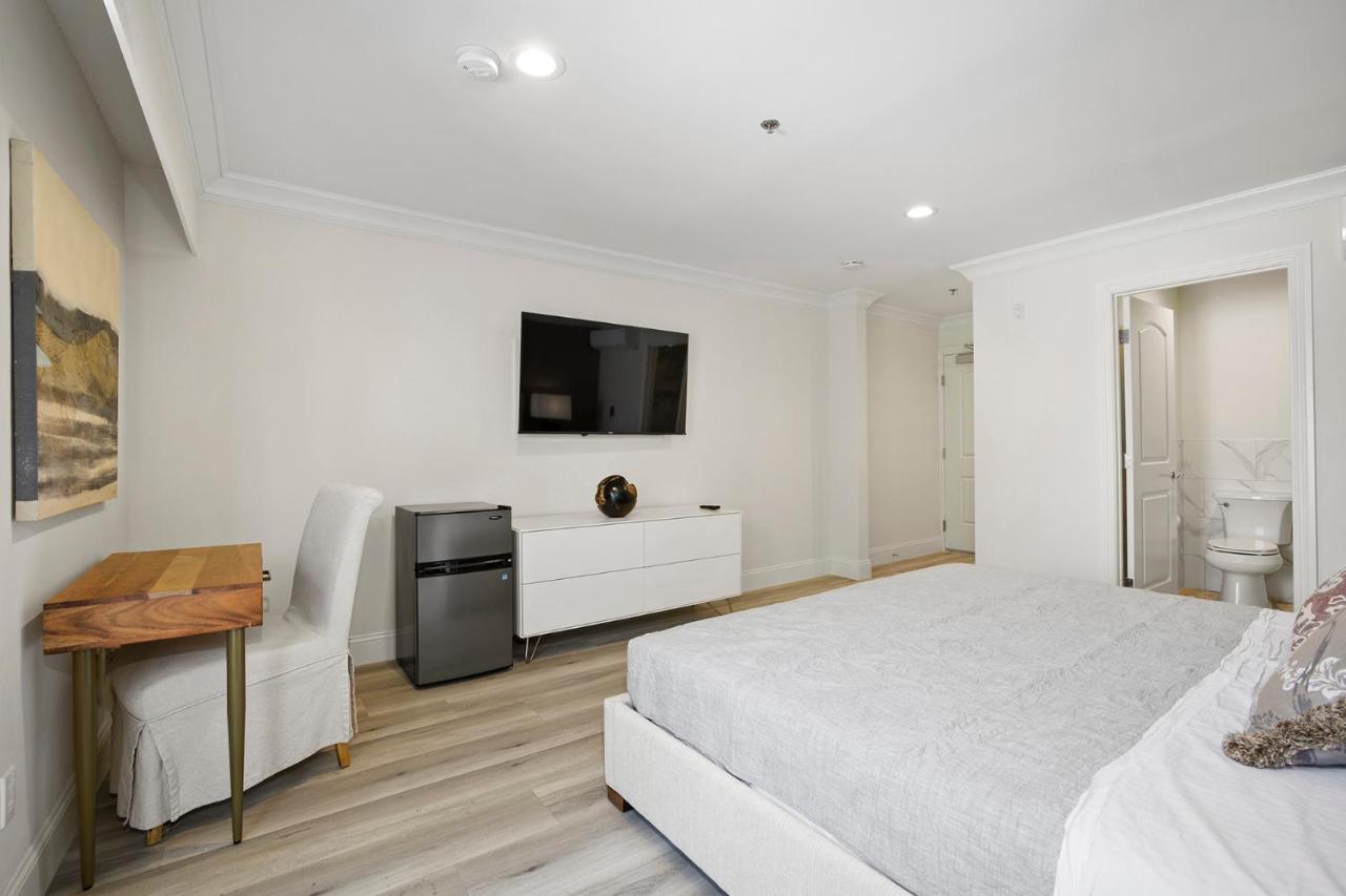 Hotel Huntington Duarte Buitenkant foto